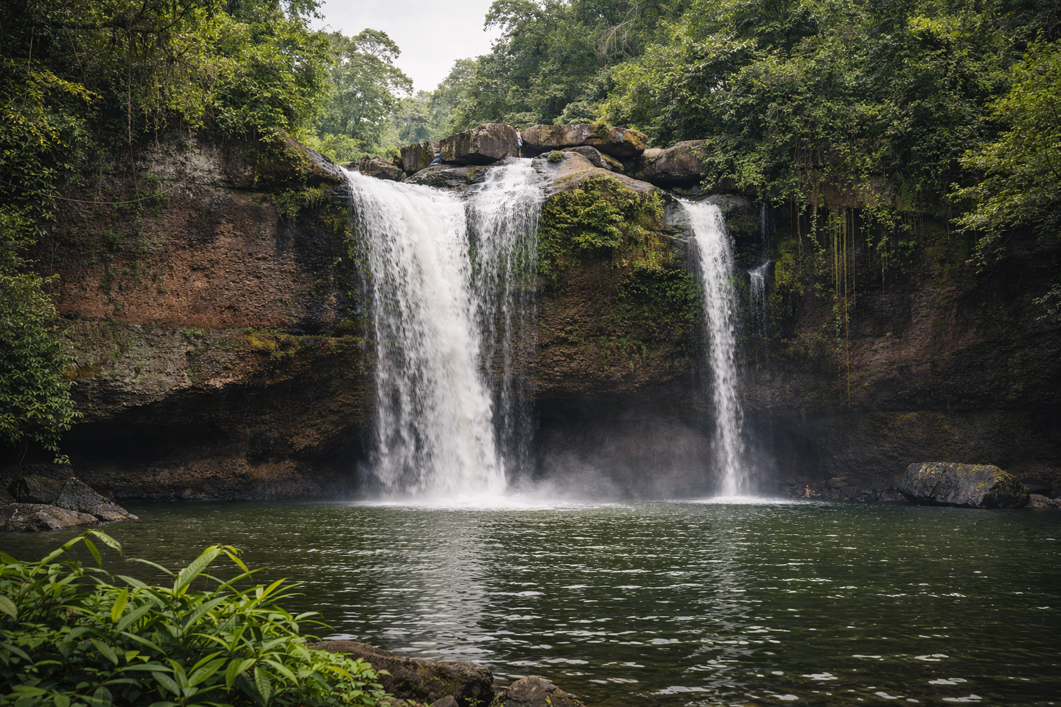 Khao Yai waterfall wide frame